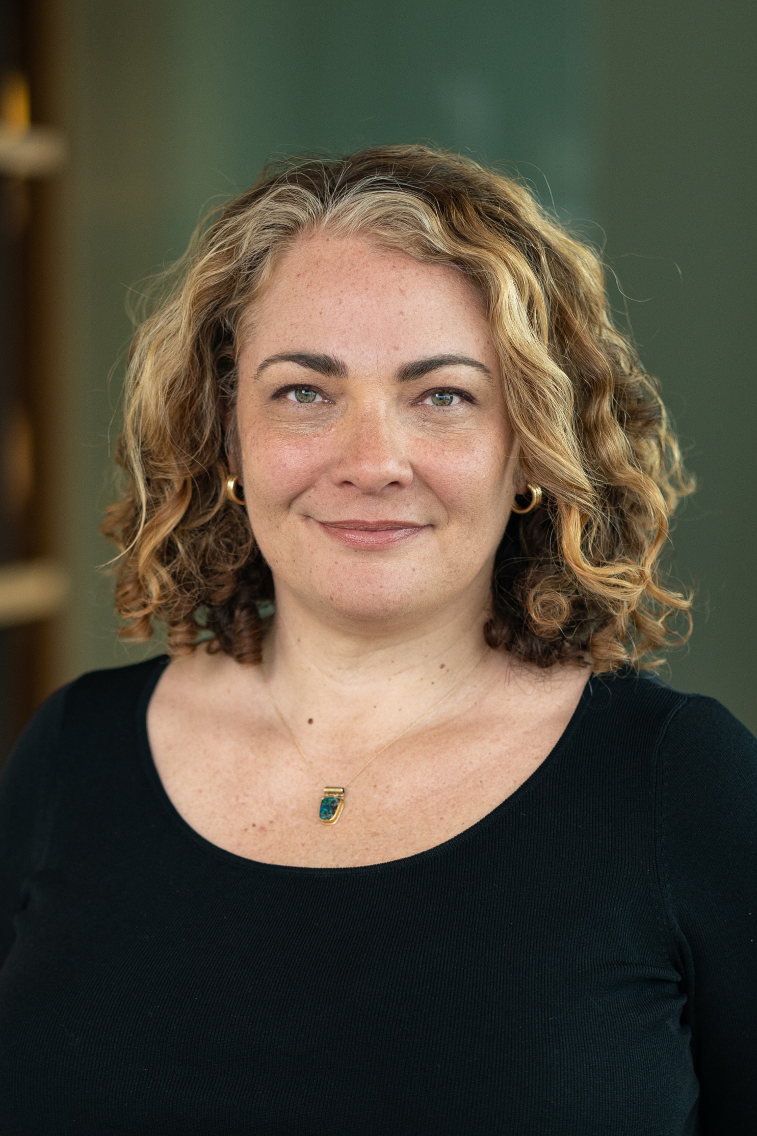 Sara Levine